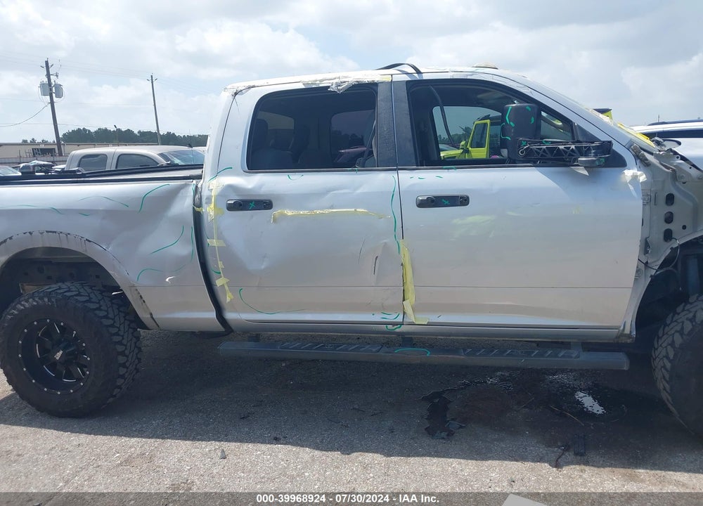 2017 RAM 2500 TRADESMAN 4X4 6'4 BOX VIN: 3C6UR5CJ8HG756604