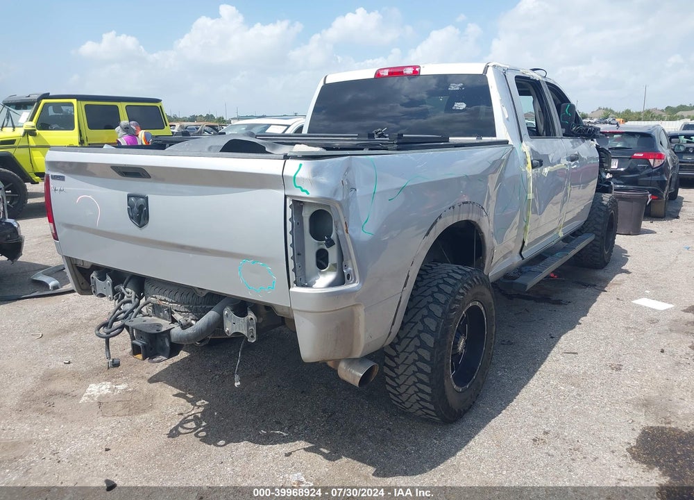 2017 RAM 2500 TRADESMAN 4X4 6'4 BOX VIN: 3C6UR5CJ8HG756604