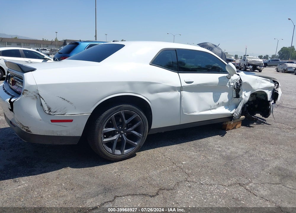2019 DODGE CHALLENGER SXT VIN: 2C3CDZAG8KH680136