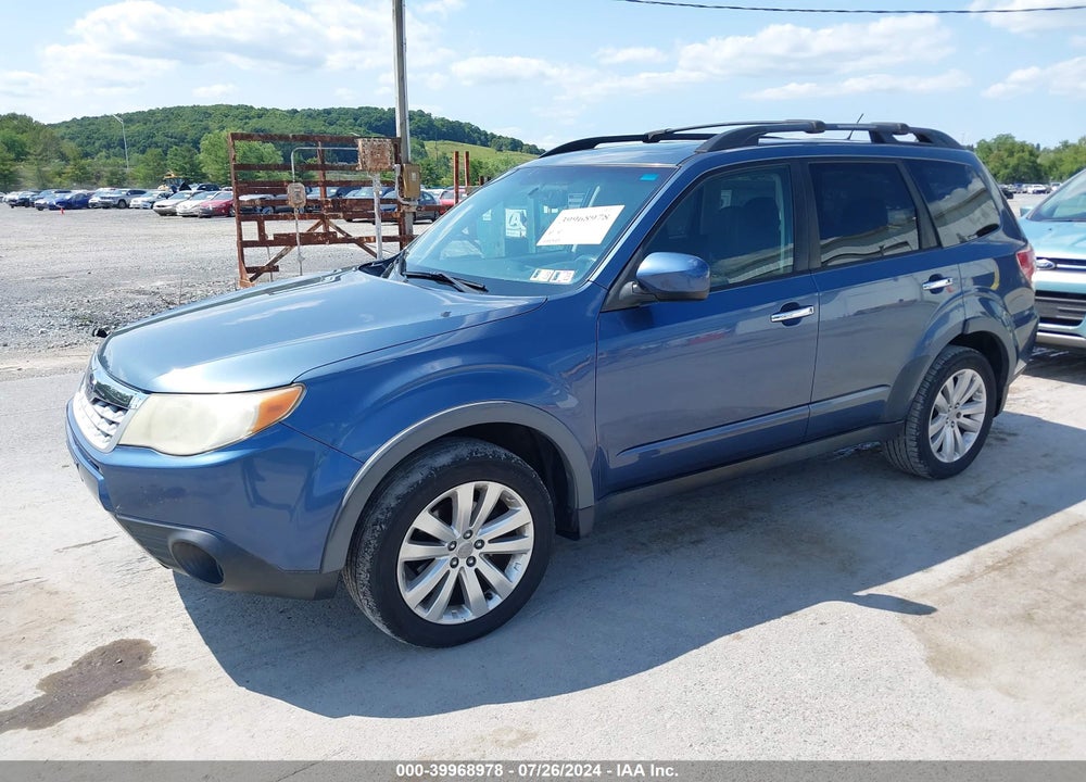 2011 SUBARU FORESTER 2.5X PREMIUM VIN: JF2SHADC2BH727867