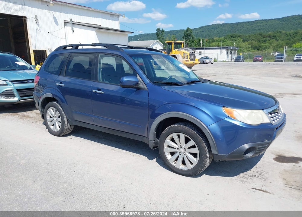 2011 SUBARU FORESTER 2.5X PREMIUM VIN: JF2SHADC2BH727867