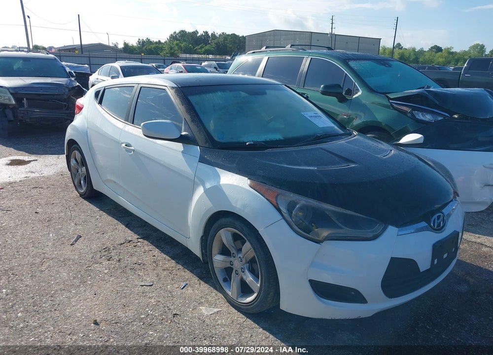 2013 HYUNDAI VELOSTER BASE W/GRAY VIN: KMHTC6AD9DU179643