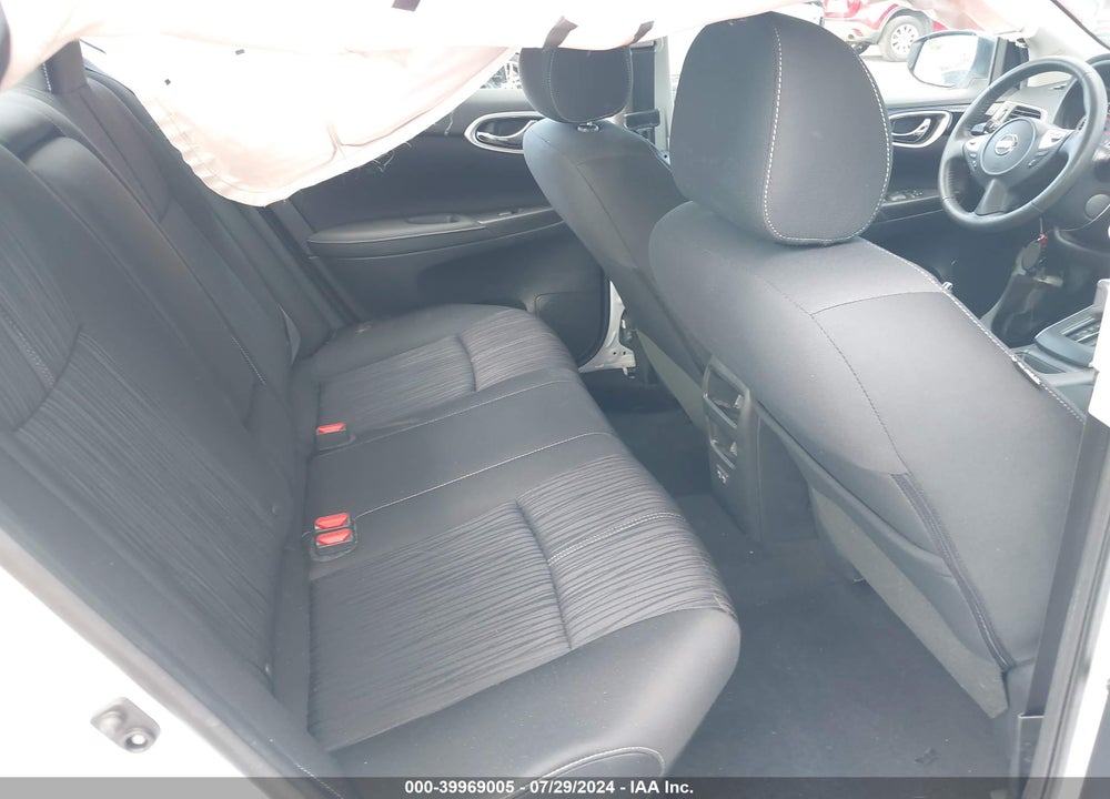 2017 NISSAN SENTRA SV VIN: 3N1AB7AP7HY396841
