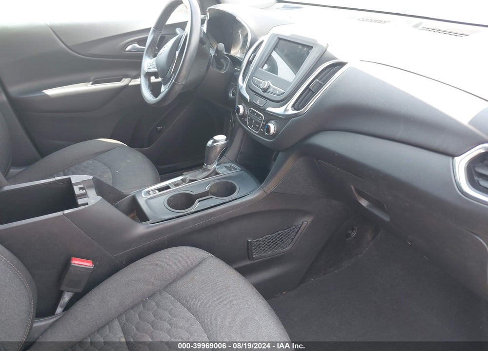 2019 CHEVROLET EQUINOX LT VIN: 2GNAXVEX2K6112335