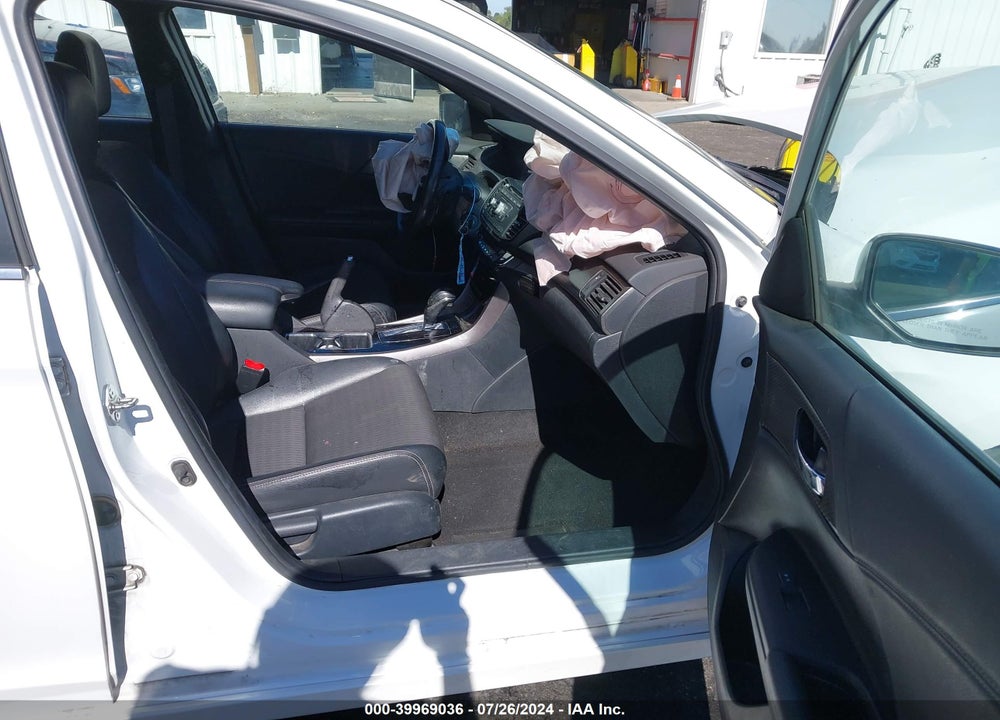 2016 HONDA ACCORD SPORT VIN: 1HGCR2F50GA141139