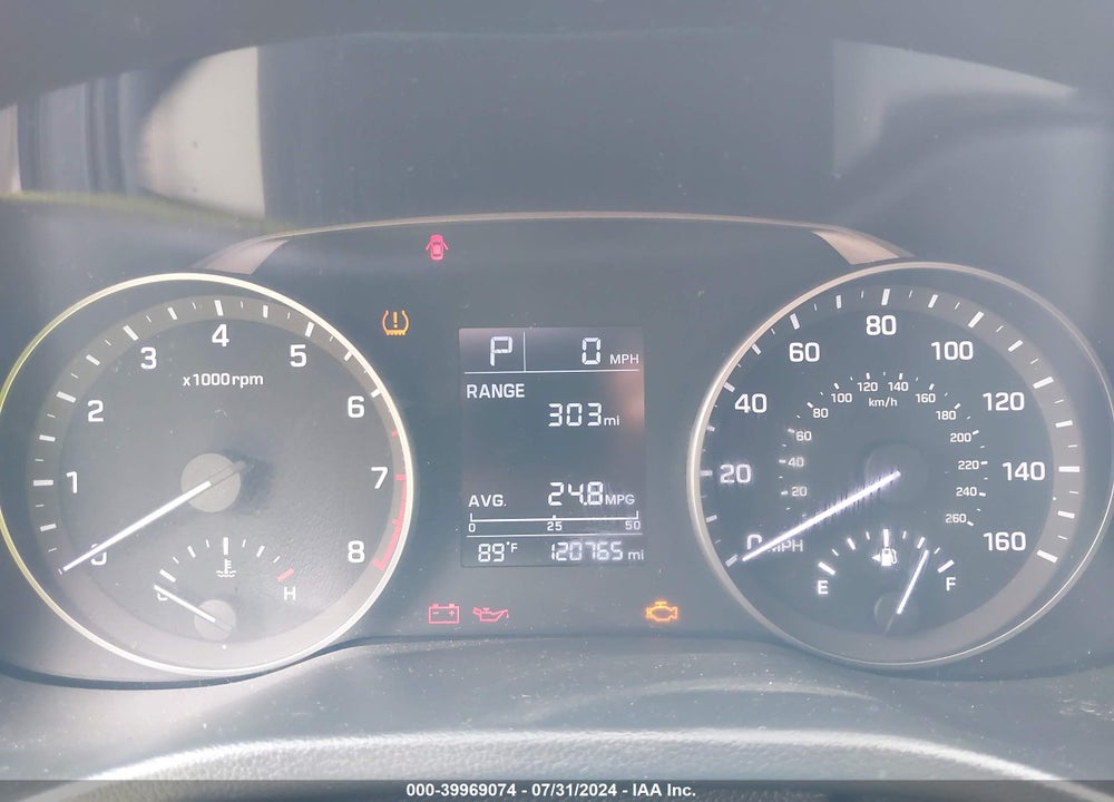 2018 HYUNDAI ELANTRA SE VIN: 5NPD74LF7JH347592