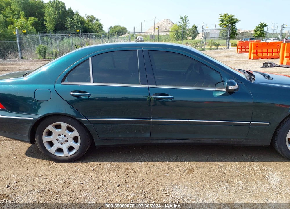 2005 MERCEDES-BENZ C 240 LUXURY 4MATIC VIN: WDBRF81J75F671096