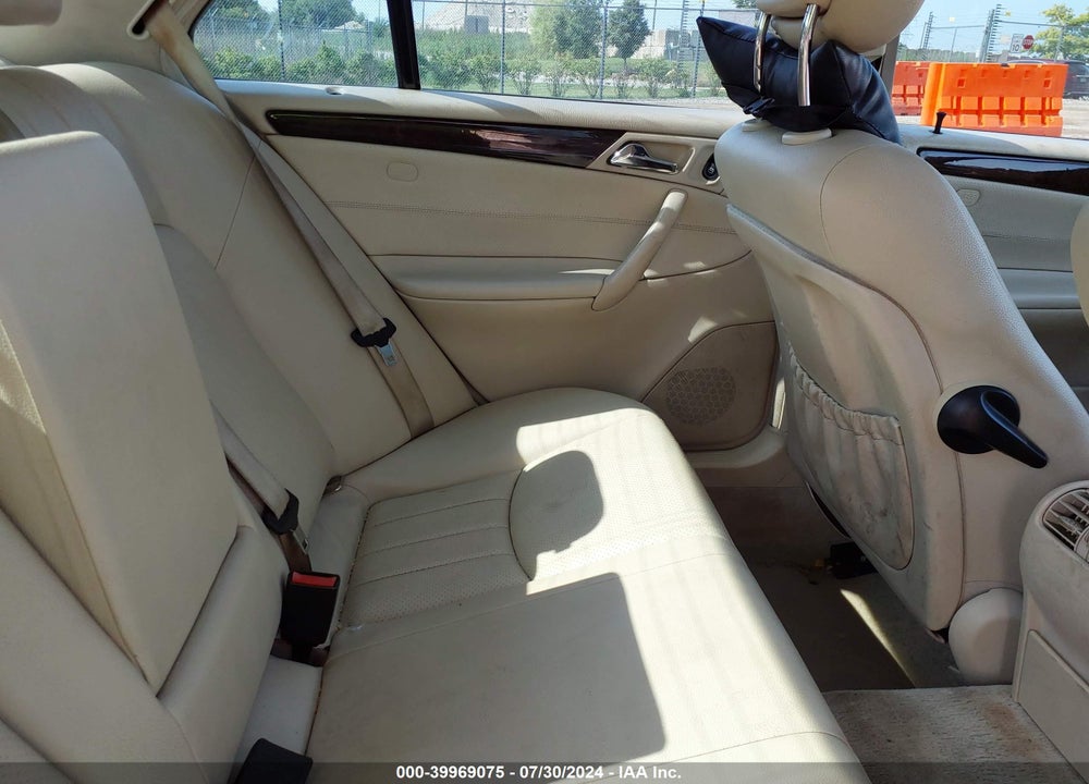 2005 MERCEDES-BENZ C 240 LUXURY 4MATIC VIN: WDBRF81J75F671096