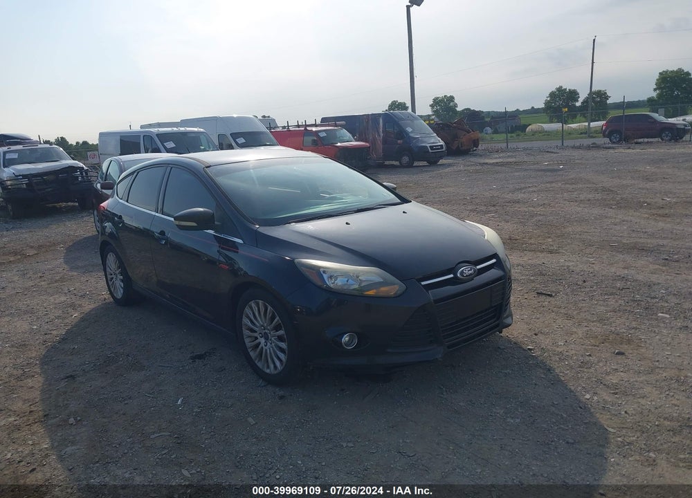 2012 FORD FOCUS TITANIUM VIN: 1FAHP3N25CL461102