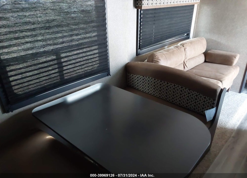 2018 JAYCO M-267 BHS VIN: 1UJBJ0BP0J17W0893