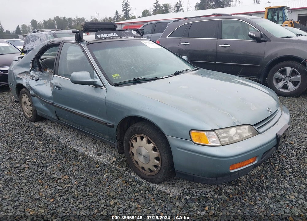 1994 HONDA ACCORD LX VIN: JHMCD5535RC117973