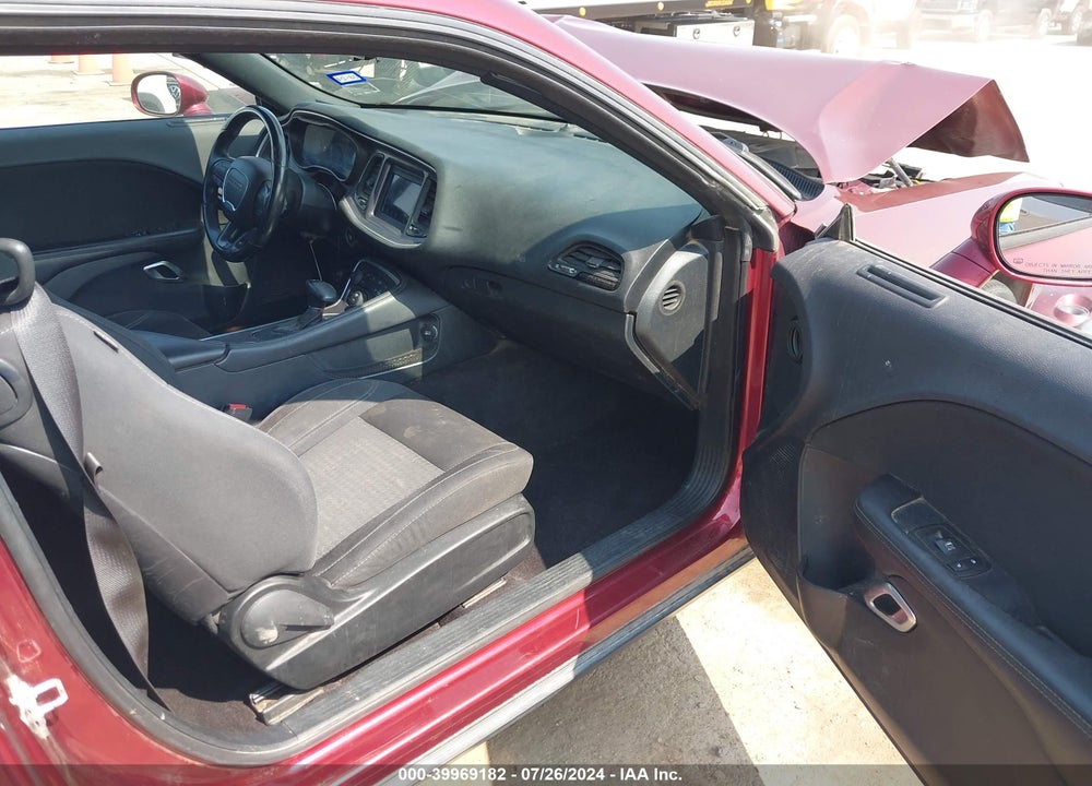 2018 DODGE CHALLENGER SXT VIN: 2C3CDZAG0JH271143
