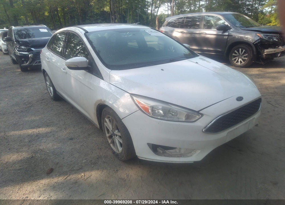 2016 FORD FOCUS SE VIN: 1FADP3F28GL381795