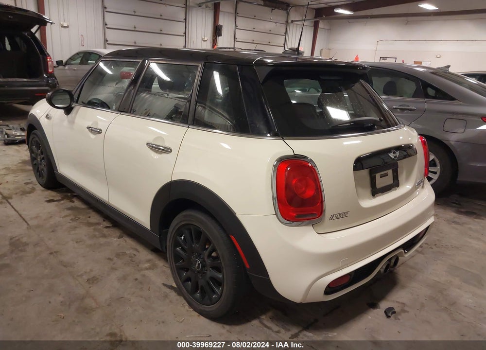 2017 MINI HARDTOP COOPER S VIN: WMWXU3C59H2D32613