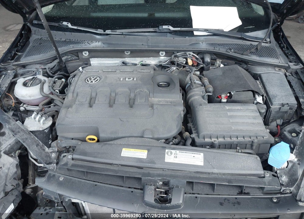 2015 VOLKSWAGEN GOLF SPORTWAGEN TDI S 4-DOOR VIN: 3VWCA7AU4FM501481