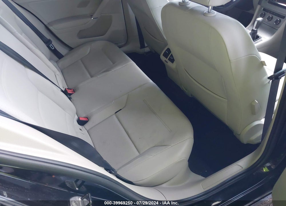 2015 VOLKSWAGEN GOLF SPORTWAGEN TDI S 4-DOOR VIN: 3VWCA7AU4FM501481