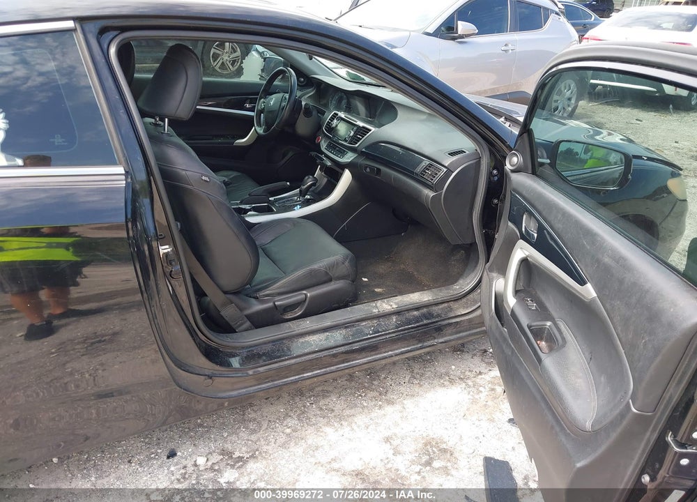 2014 HONDA ACCORD EX-L V-6 VIN: 1HGCT2B81EA005357