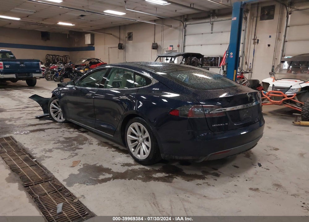 2015 TESLA MODEL S 70D/85D/P85D VIN: 5YJSA1S29FF088826