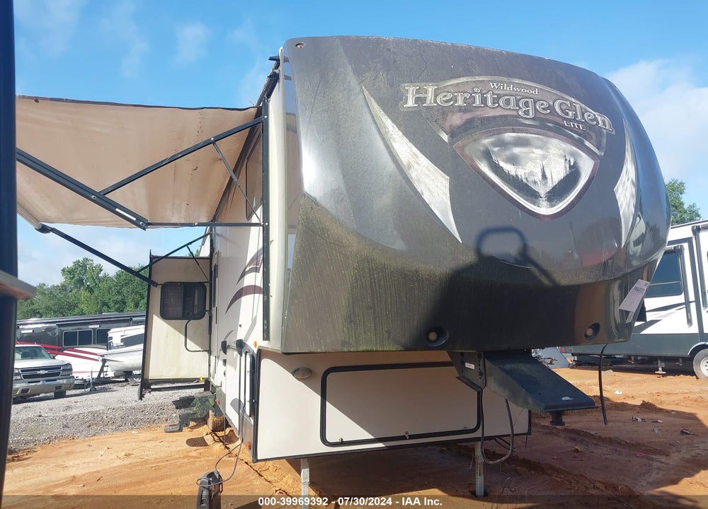 2014 FOREST RIVER WILDWOOD  336RLT VIN: 4X4FWBK20EU005115