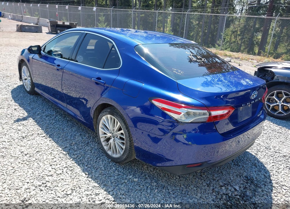 2018 TOYOTA CAMRY HYBRID XLE VIN: 4T1B21HK5JU504399