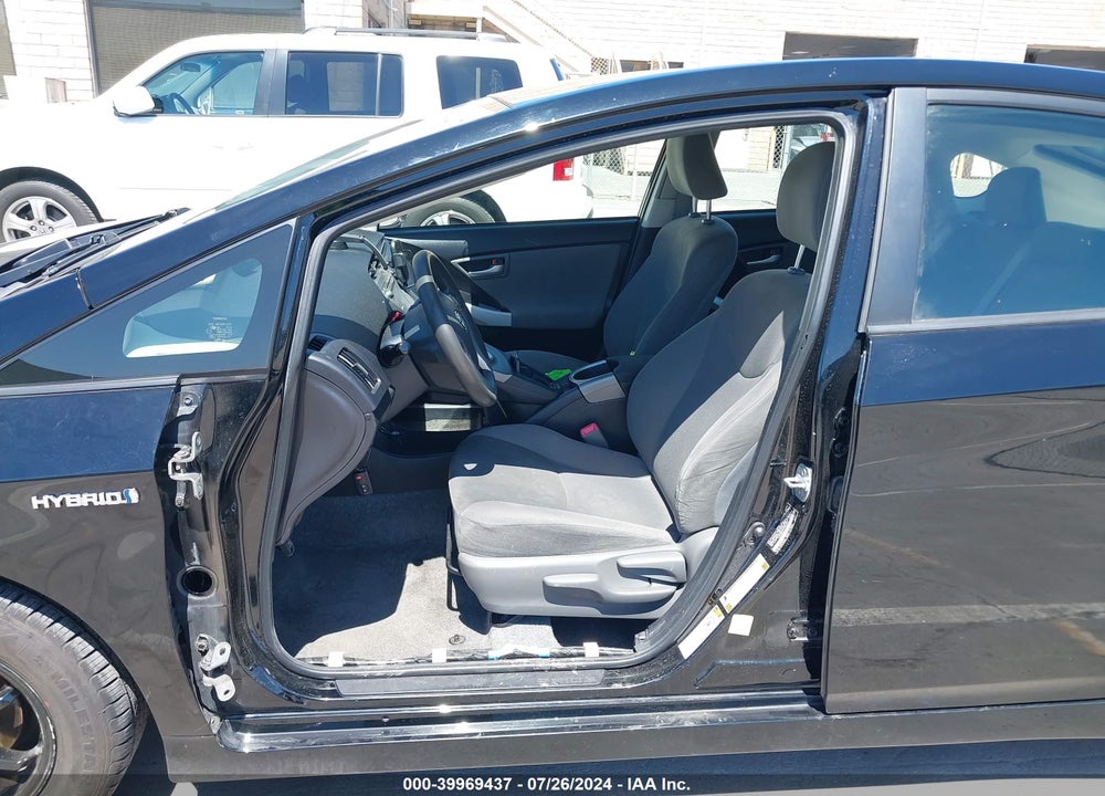 2013 TOYOTA PRIUS FIVE/FOUR/THREE/THREE SE/TWO VIN: JTDKN3DU7D5545839