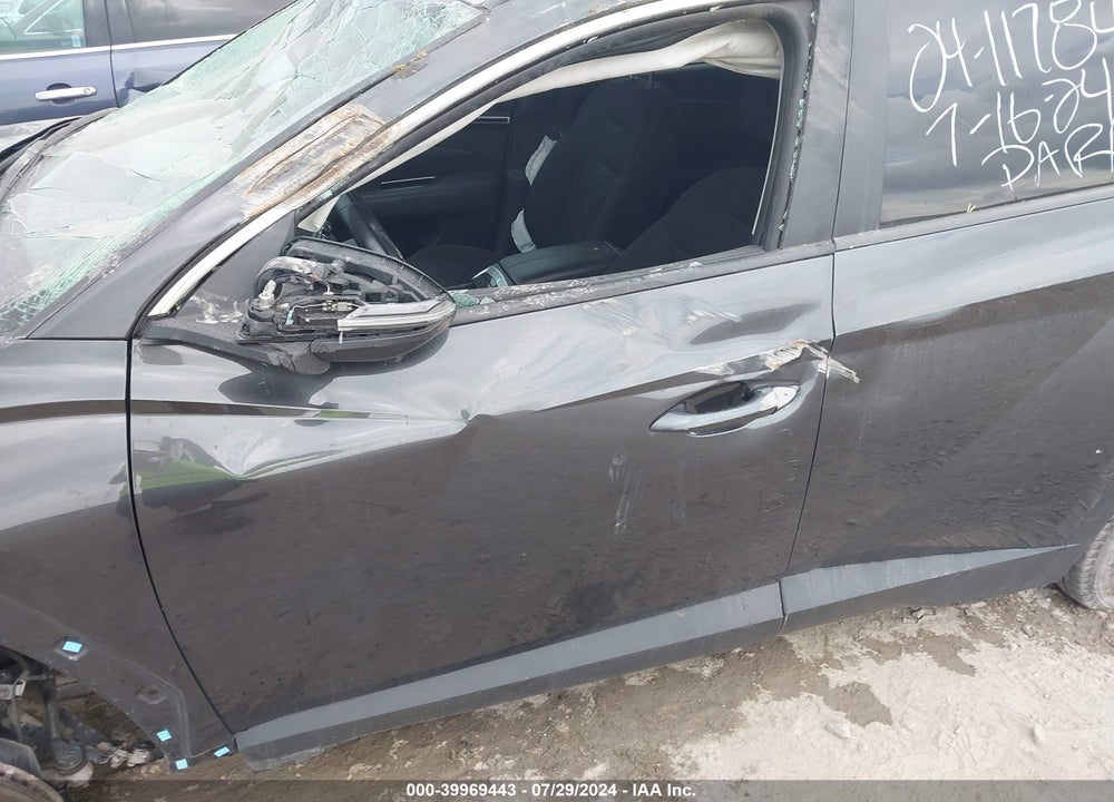 2022 HYUNDAI TUCSON SEL VIN: 5NMJFCAE2NH093786