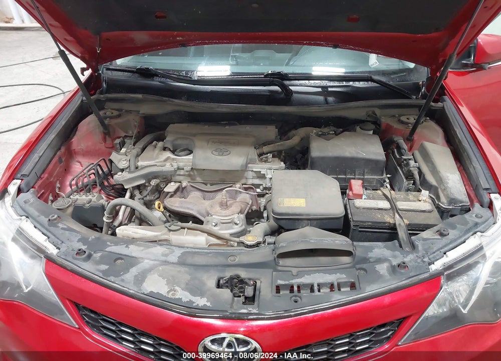 2013 TOYOTA CAMRY SE VIN: 4T1BF1FK0DU657574