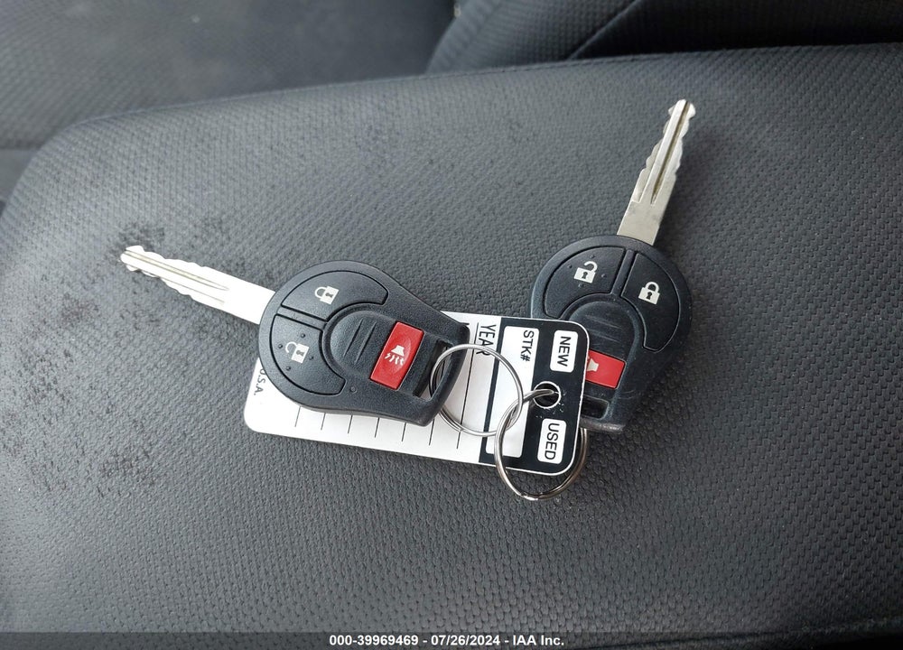 2014 NISSAN ROGUE SELECT S VIN: JN8AS5MT2EW615576