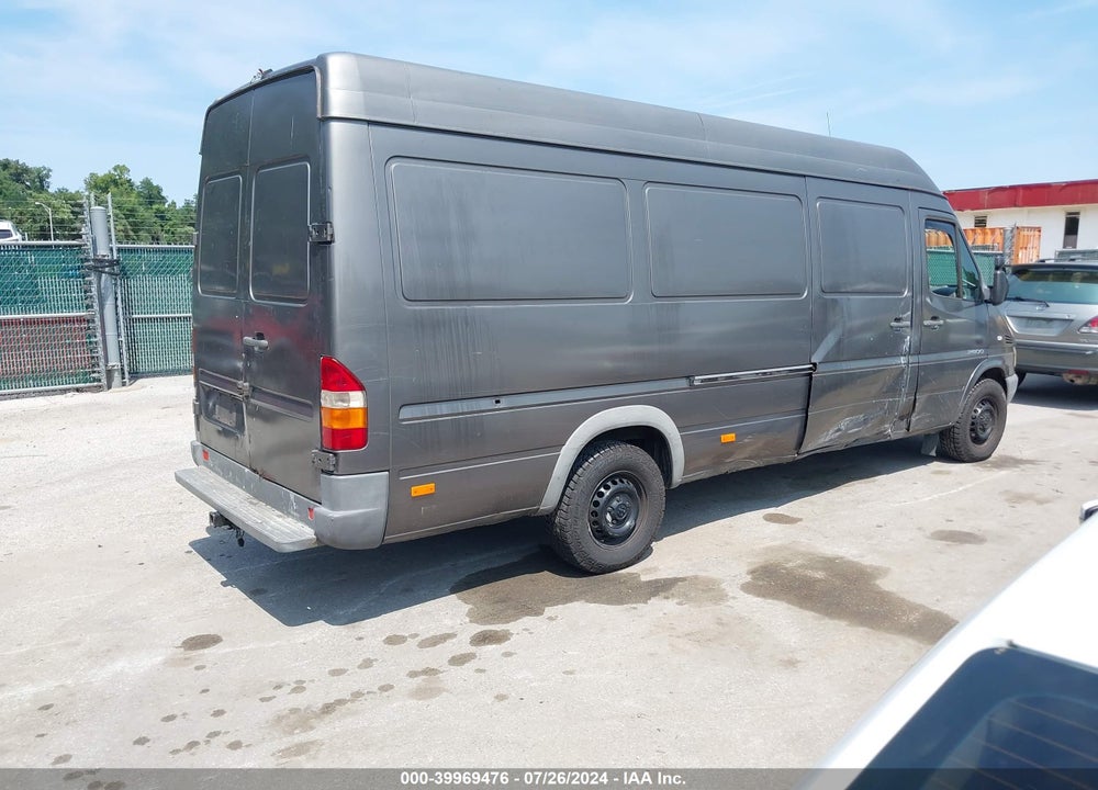 2006 DODGE SPRINTER VAN 2500 SHC VIN: WD0PD744665935728