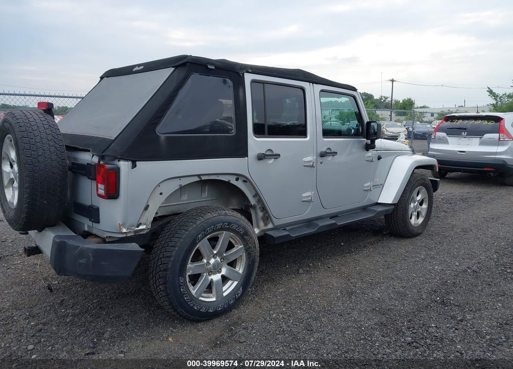 2012 JEEP WRANGLER UNLIMITED SAHARA VIN: 1C4BJWEG4CL253940