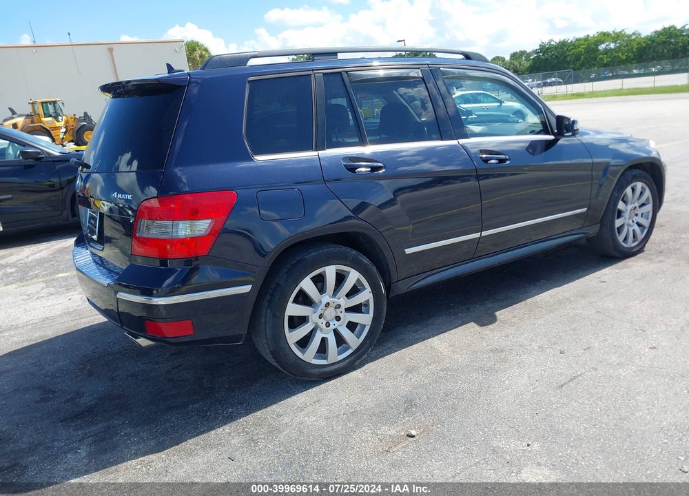 2010 MERCEDES-BENZ GLK 350 4MATIC VIN: WDCGG8HB9AF352713