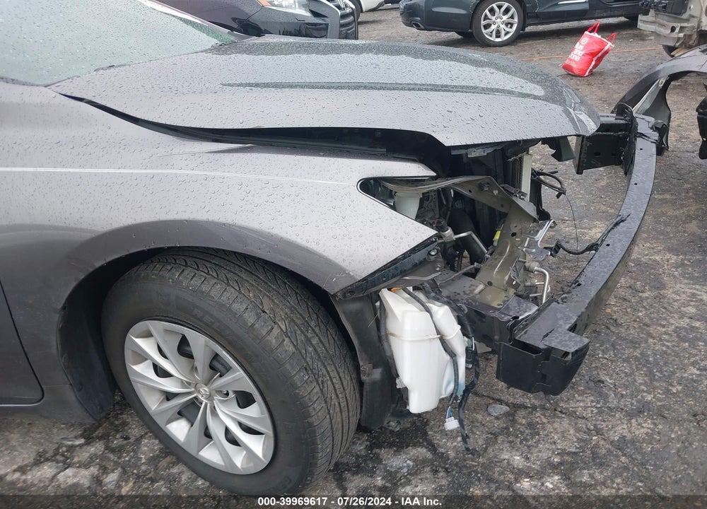 2016 TOYOTA CAMRY LE VIN: 4T1BF1FKXGU583794