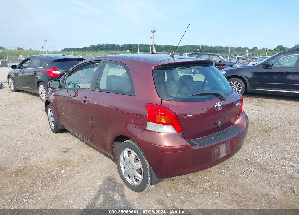 2009 TOYOTA YARIS VIN: JTDJT903395231369