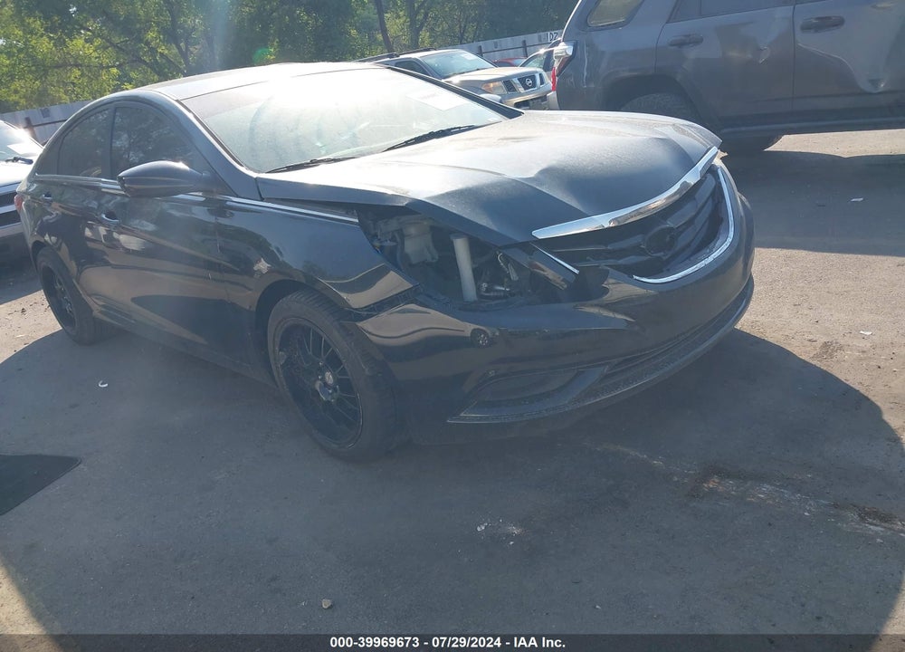 2013 HYUNDAI SONATA GLS VIN: 5NPEB4AC6DH731489
