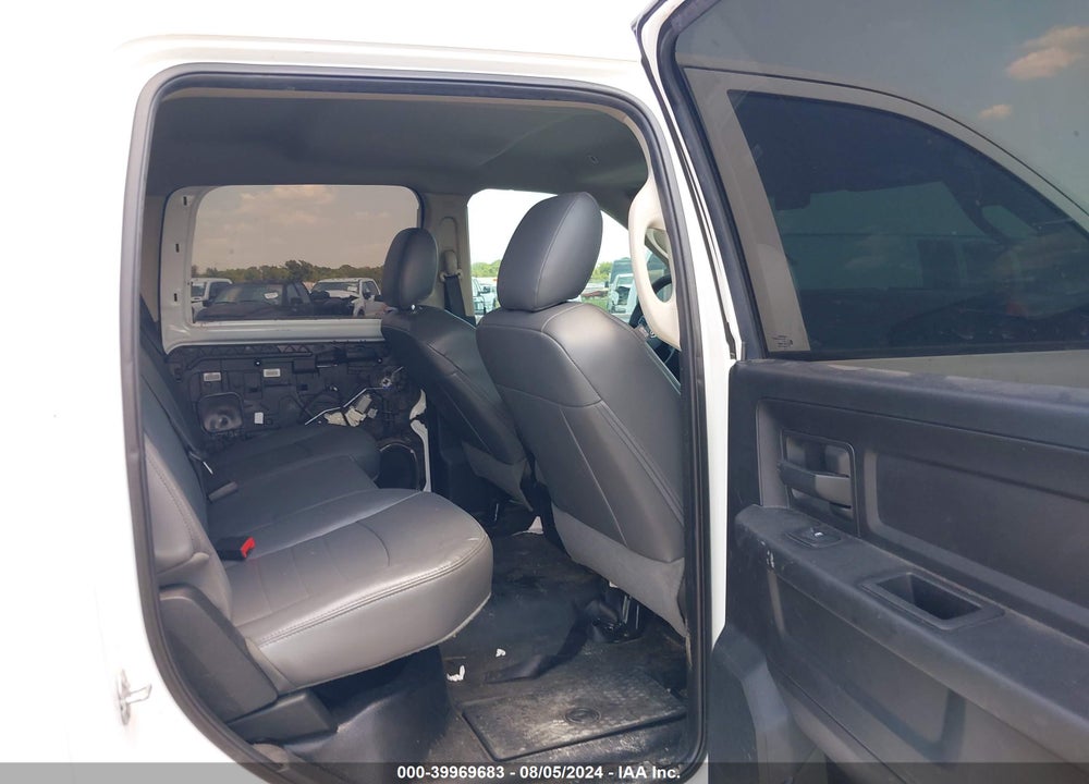 2018 RAM 2500 VIN: 3C6UR5HL4JG295787