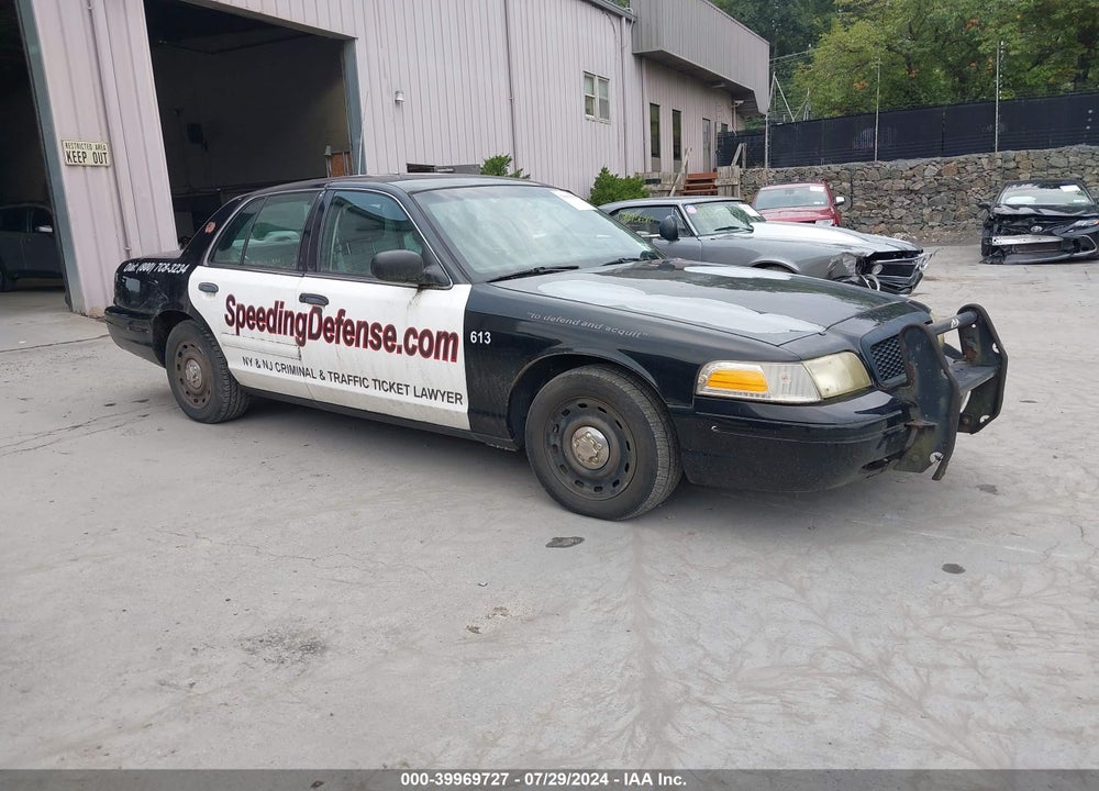2003 FORD CROWN VICTORIA POLICE VIN: 2FAHP71W33X202790