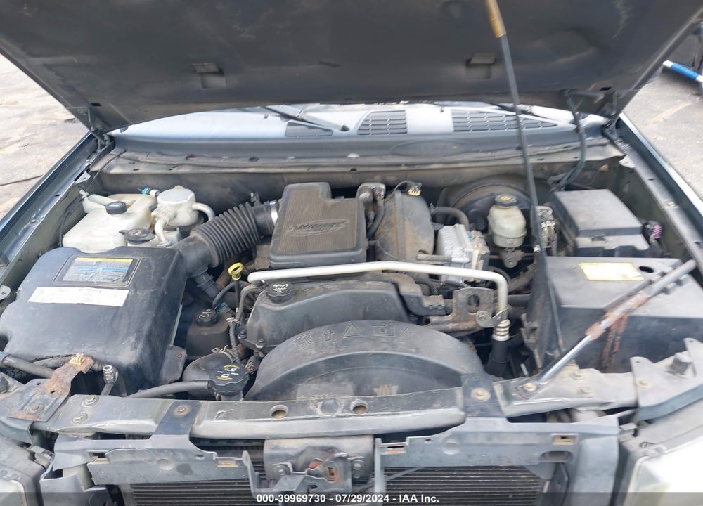 2004 CHEVROLET TRAILBLAZER LS VIN: 1GNDT13S642217713