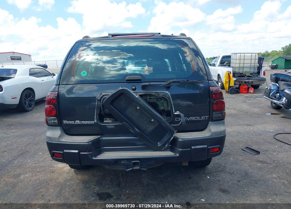 2004 CHEVROLET TRAILBLAZER LS VIN: 1GNDT13S642217713