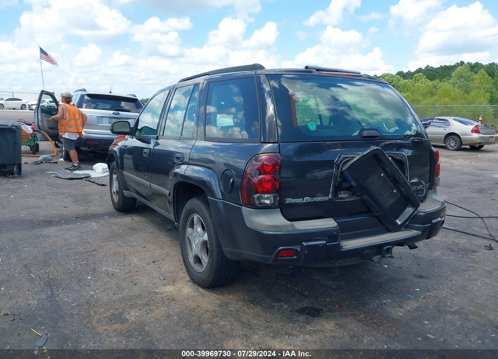 2004 CHEVROLET TRAILBLAZER LS VIN: 1GNDT13S642217713