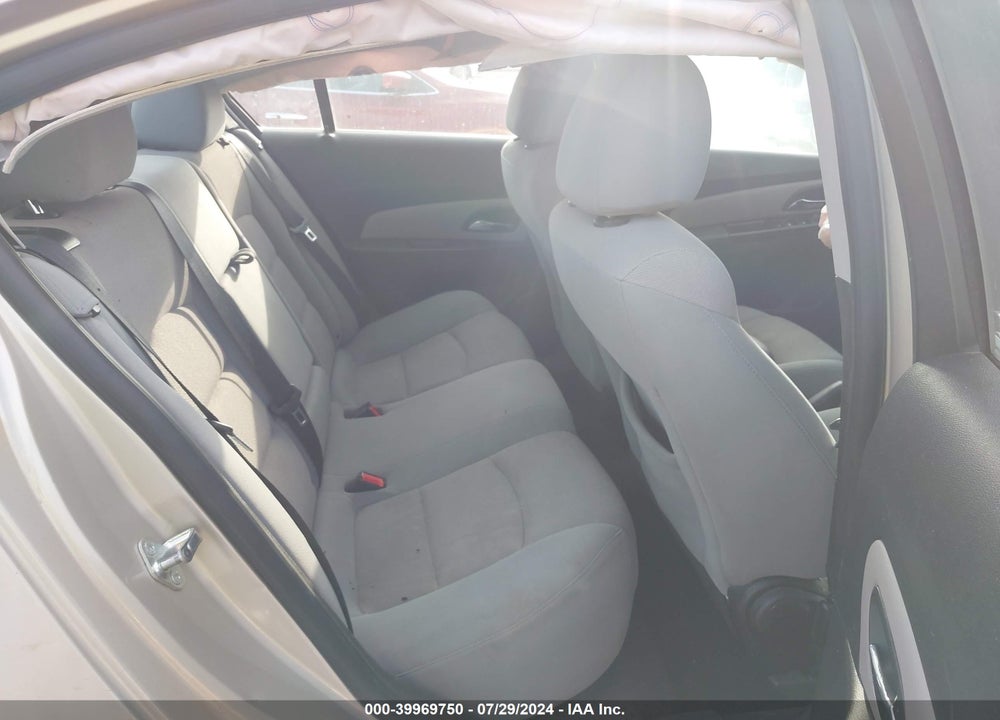2014 CHEVROLET CRUZE 1LT AUTO VIN: 1G1PC5SB8E7114966