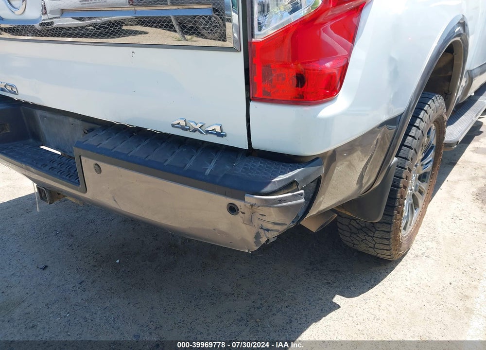 2017 NISSAN TITAN XD PLATINUM RESERVE DIESEL VIN: 1N6BA1F41HN546131