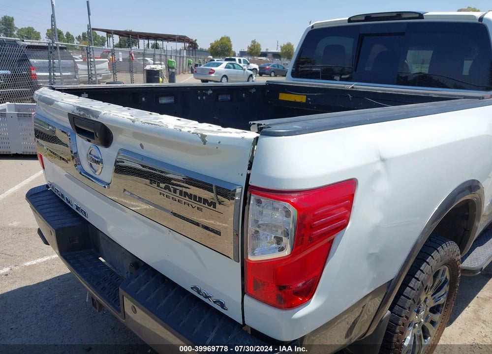2017 NISSAN TITAN XD PLATINUM RESERVE DIESEL VIN: 1N6BA1F41HN546131