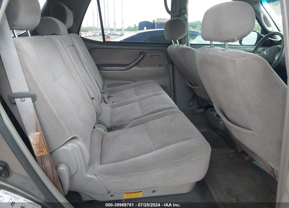2004 TOYOTA SEQUOIA SR5 V8 VIN: 5TDZT34A24S205678