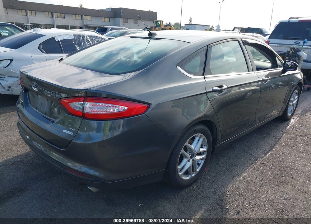 2016 FORD FUSION SE VIN: 3FA6P0HD8GR241110