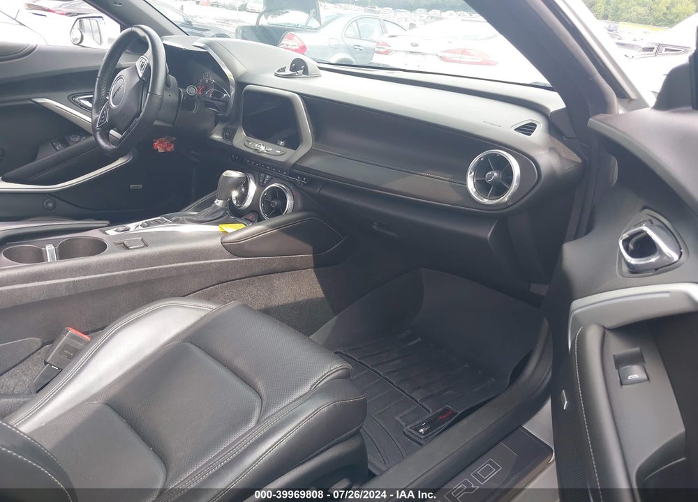 2017 CHEVROLET CAMARO 2LT VIN: 1G1FD1RX4H0147706