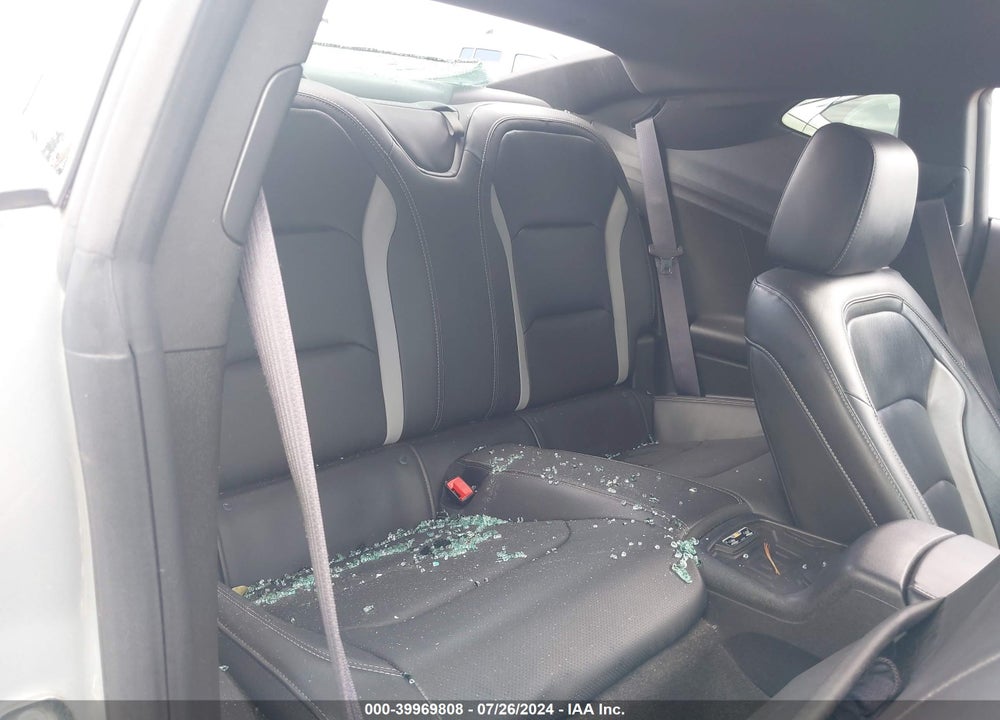 2017 CHEVROLET CAMARO 2LT VIN: 1G1FD1RX4H0147706