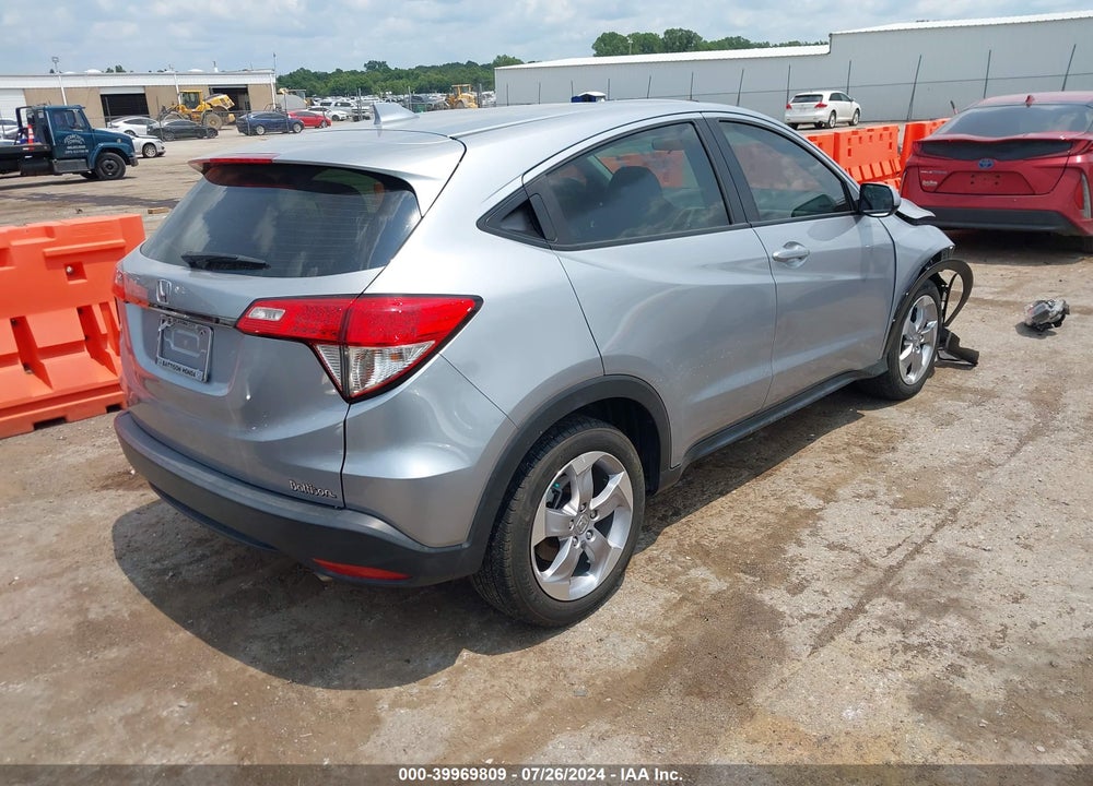 2022 HONDA HR-V 2WD LX VIN: 3CZRU5H35NM703650