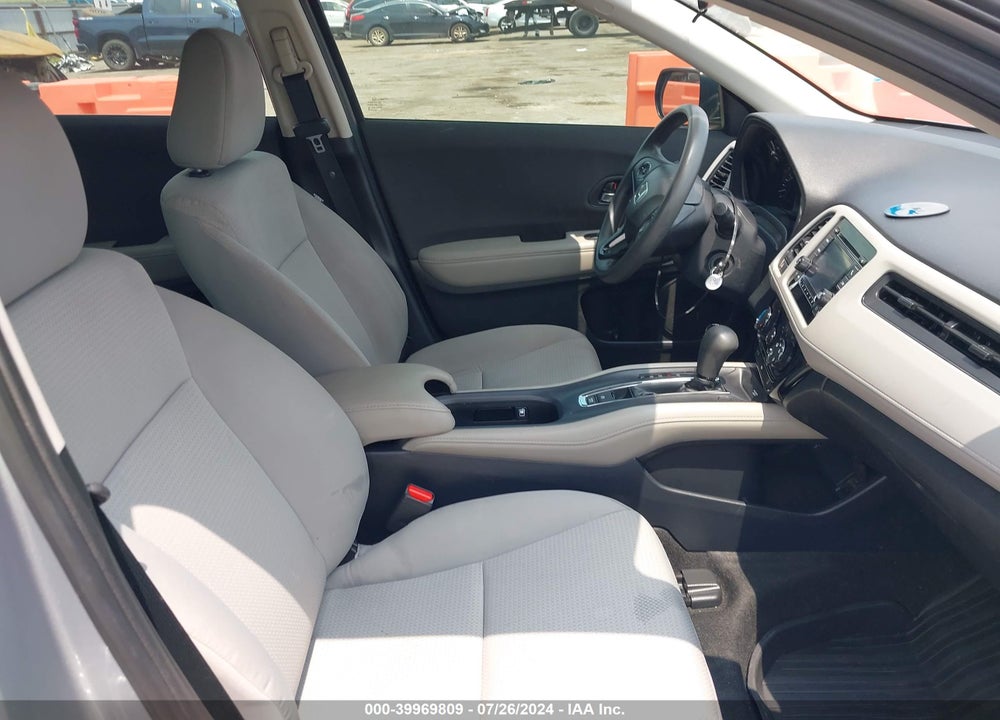 2022 HONDA HR-V 2WD LX VIN: 3CZRU5H35NM703650