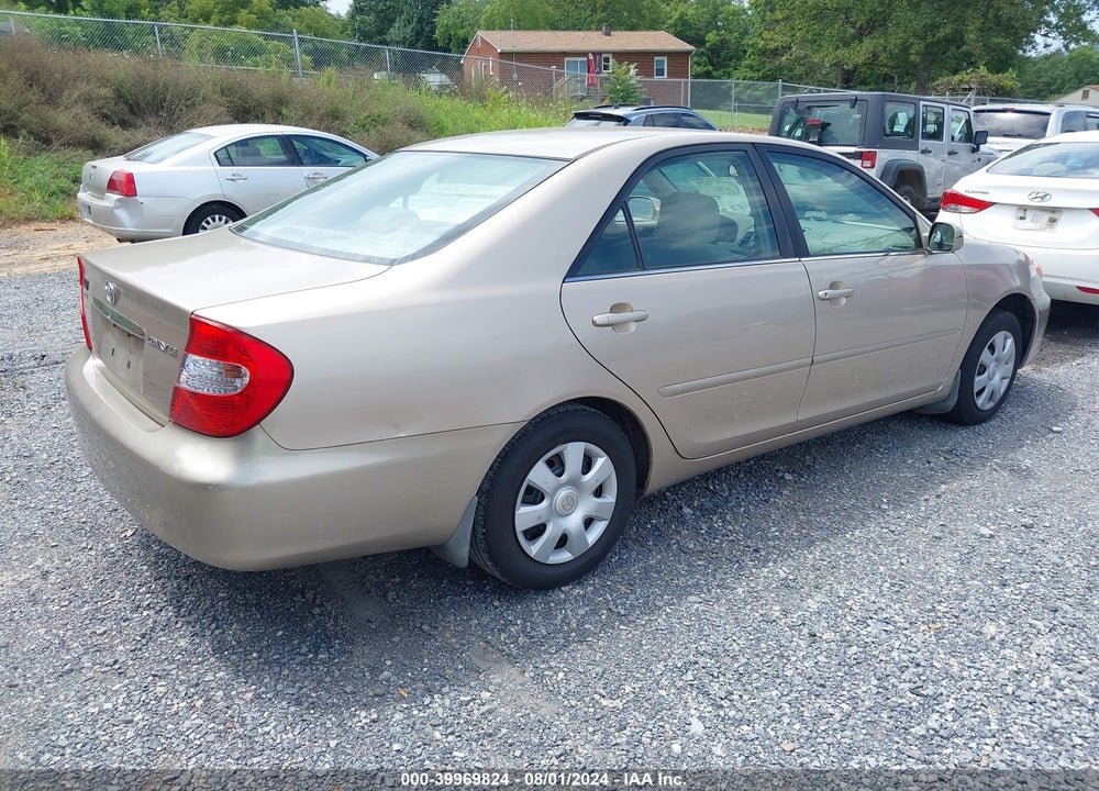 2002 TOYOTA CAMRY LE VIN: 4T1BE32K02U521396