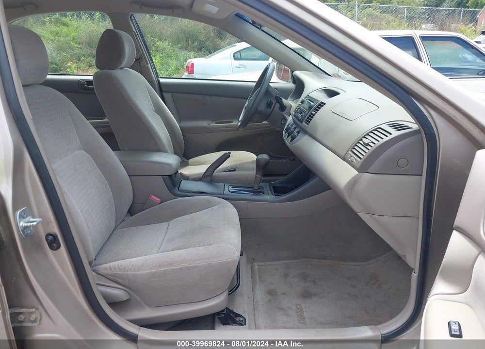 2002 TOYOTA CAMRY LE VIN: 4T1BE32K02U521396
